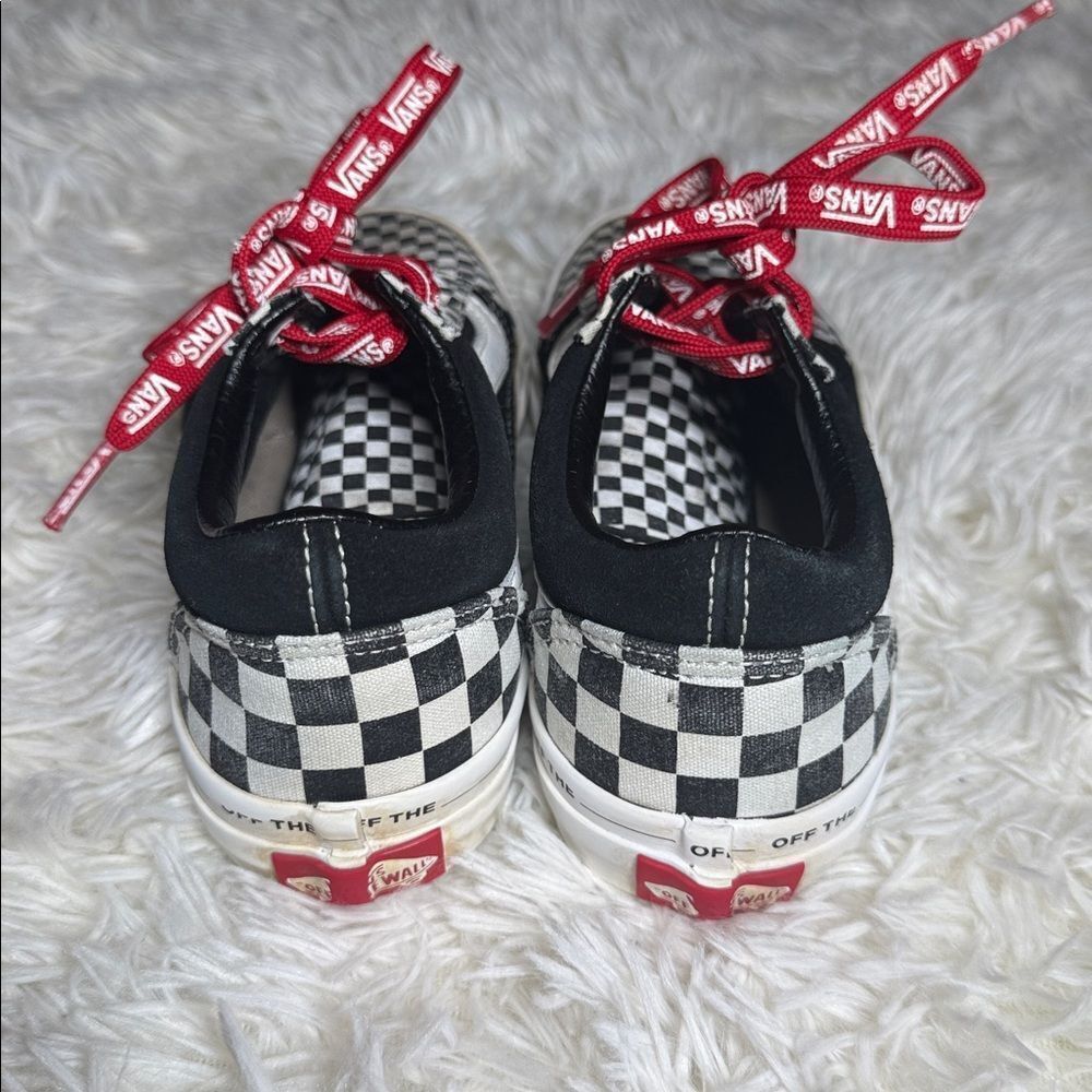 Kids Vans Old Skool Black/white/red Checkerboard with Red Laces - Picture 3 of 5
